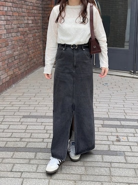 「アイテム（デニムスカート）」を使った、namiさん（レディース・155cm）の秋コーディネート