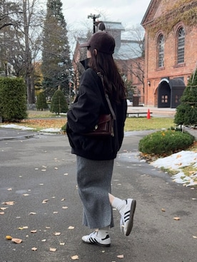 「アイテム（キャップ）」を使った、namiさん（レディース・155cm）の秋コーディネート