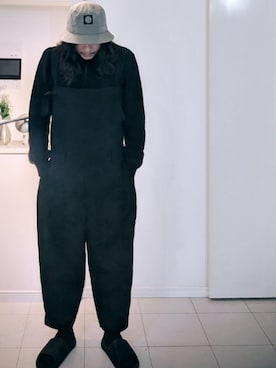 「アイテム（オールインワン・サロペット、ブラック系）」を使った、issei19930924さん（メンズ・170cm）の冬コーディネート