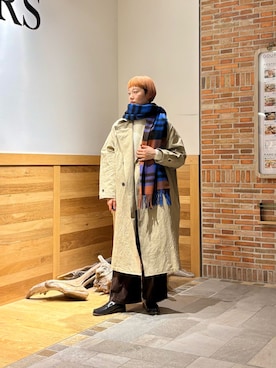 「アイテム（ステンカラーコート）」を使った、おぎさん（レディース・167cm）の秋コーディネート