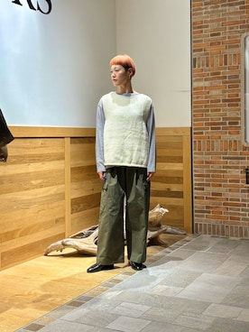 「かぐれ（カグレ）のユーティリティーイージーパンツ（その他パンツ）」を使った、おぎさん（レディース・167cm）の秋コーディネート