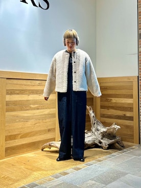 「アイテム（イヤーマフ、ベージュ系）」を使った、おぎさん（レディース・167cm）の冬コーディネート