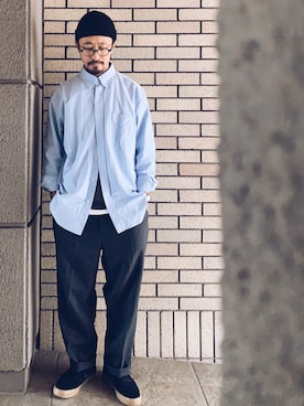 「アイテム（スニーカー）」を使った、hiromeganeさん（メンズ・165cm）の秋コーディネート