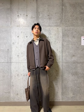 「SENSE OF PLACE by URBAN RESEARCH(センスオブプレイスバイアーバンリサーチ)のストレッチヘリンボーンレギュラーカラーシャツ(シャツ/ブラウス、ベージュ系)」を使った、とーごさん(メンズ・178cm)の秋コーディネート