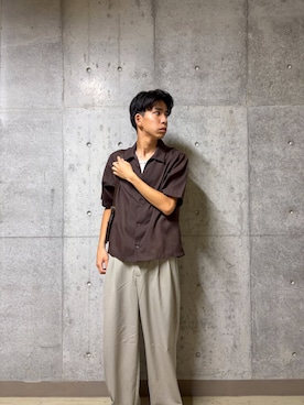 「SENSE OF PLACE by URBAN RESEARCH(センスオブプレイスバイアーバンリサーチ)のダブルタックワイドテーパードスラックス(その他パンツ、ベージュ系)」を使った、とーごさん(メンズ・178cm)の夏コーディネート