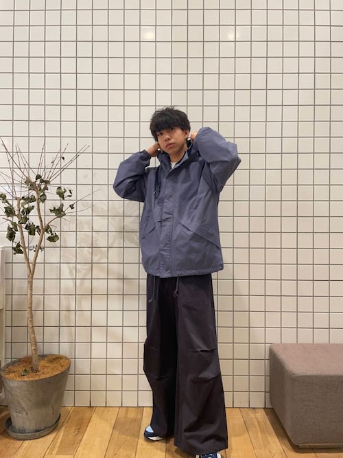 ライトフーディブルゾン