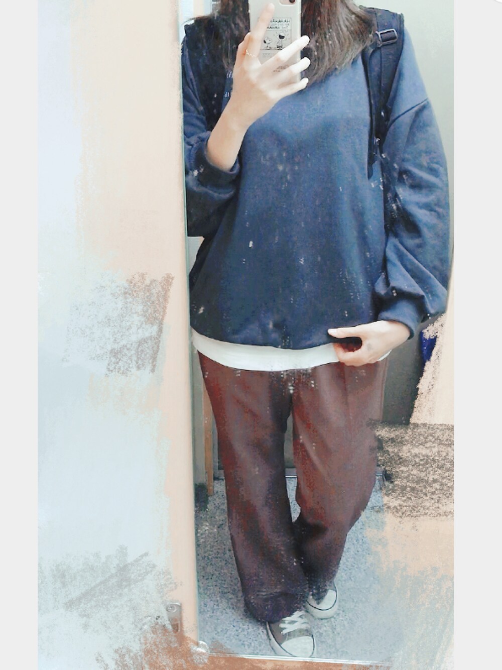 「秋服、今日のコーデ、カジュアル、プチプラコーデ、スウェット、カラーパンツ、いいね、save、フォローお願いします🤑」｜「しまむらのアイテム（スウェット、グレー系）」を使った、midoriさん（レディース・160cm）の秋コーディネートの1枚目の写真