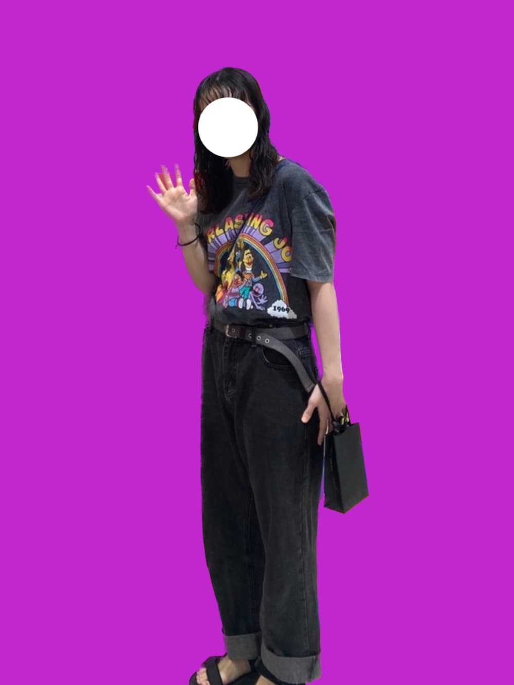 「パーマ、キャラT」｜「ZARAのアイテム（Tシャツ/カットソー、その他）」を使った、miniiiii_53さん（レディース・165cm）の秋コーディネートの1枚目の写真