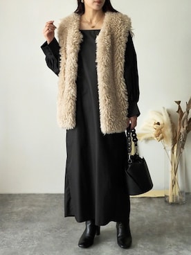 「ベスト×ワンピース」｜「アイテム（アクセサリー）」を使った、Riberry_officialさん（レディース・158cm）の秋コーディネート