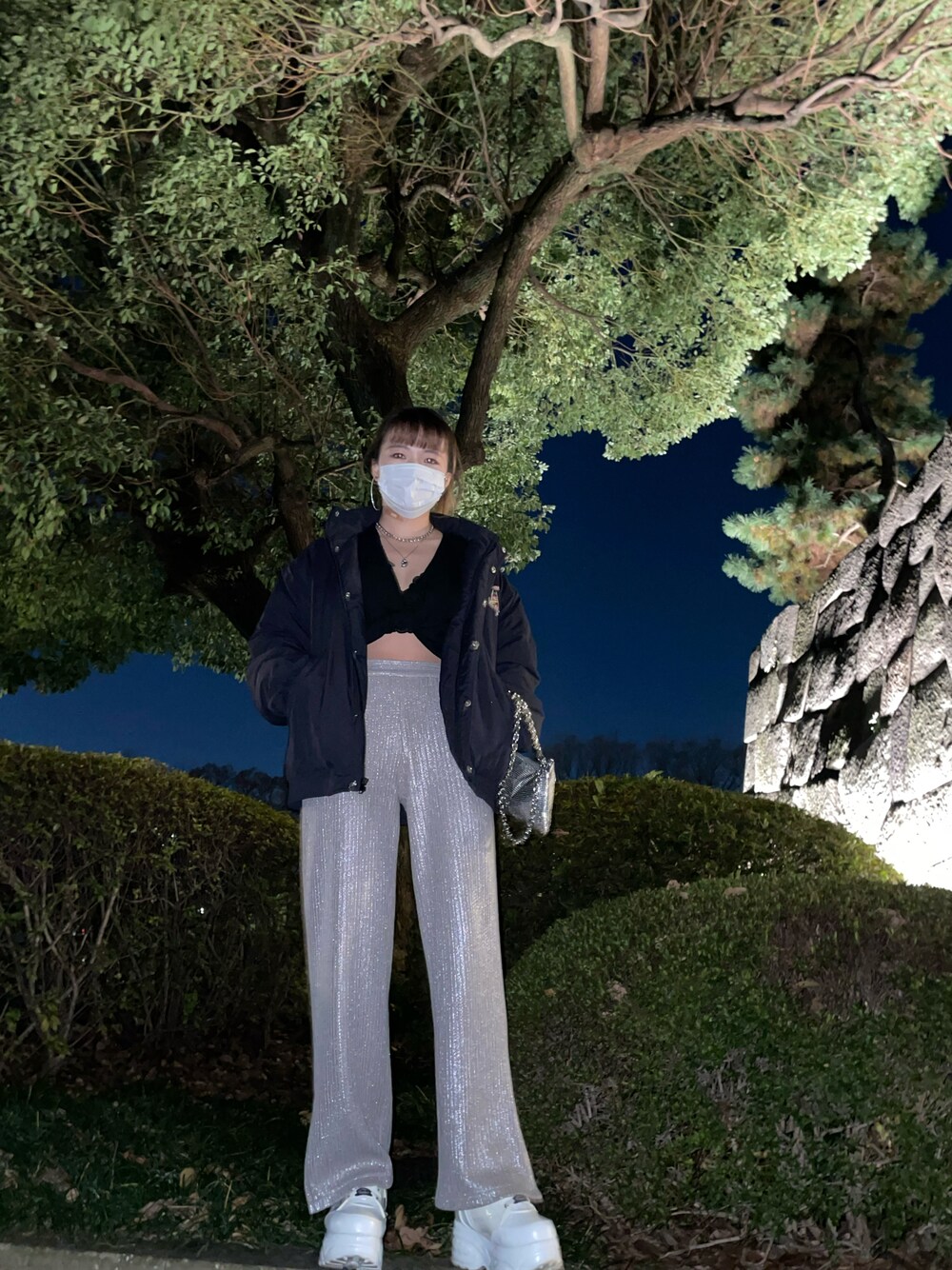 「キラキラ、おしゃれさんと繋がりたい、休日コーデ」｜「Supreme のアイテム（ジャケット/アウター、ブラック系）」を使った、xphyllisxさん（レディース・158cm）の冬コーディネートの1枚目の写真