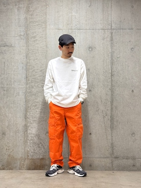 「刺繍」｜「アイテム（カーゴパンツ）」を使った、生田智義さん（メンズ・174cm）の冬コーディネート