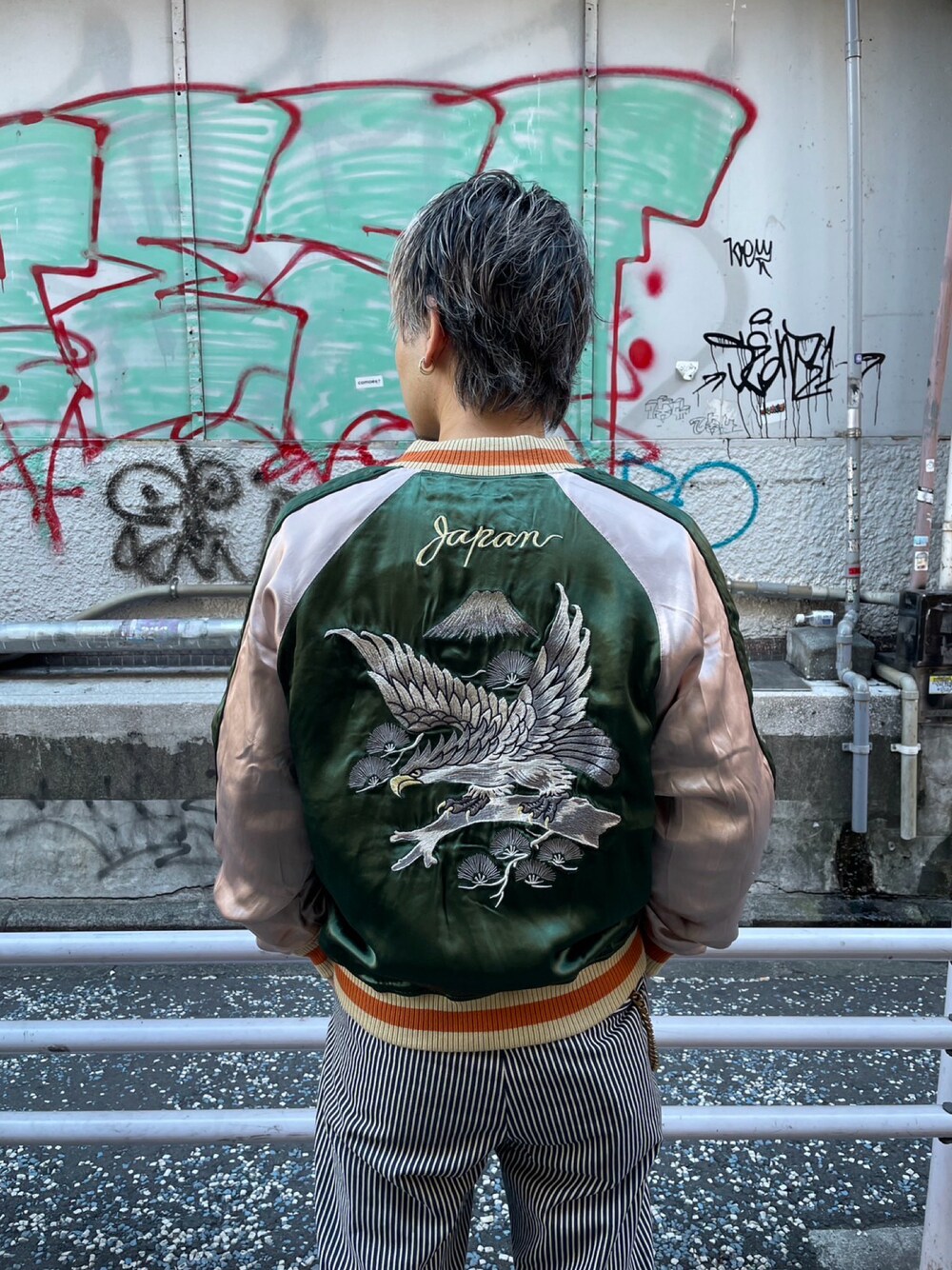 ジャケット・アウター AVIREX VELVETEEN SKA JACKET A.N.G 楽天市場】AVIREX 公式通販｜VELVETEEN SKA JACKET WHITE TIGER