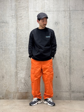 「刺繍」｜「アイテム（カーゴパンツ）」を使った、生田智義さん（メンズ・174cm）の冬コーディネート