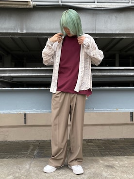 「DANKE SCHON（ダンケシェーン）のアイテム（スラックス）」を使った、湯原健太さん（メンズ・178cm）の秋コーディネート