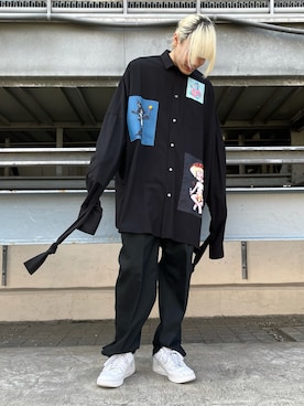 「KIDILL（キディル）のアイテム（シャツ/ブラウス、ブラック系）」を使った、湯原健太さん（メンズ・178cm）の冬コーディネート