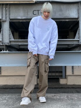 「WHITELAND（ホワイトランド）のアイテム（スウェット）」を使った、湯原健太さん（メンズ・178cm）の春コーディネート