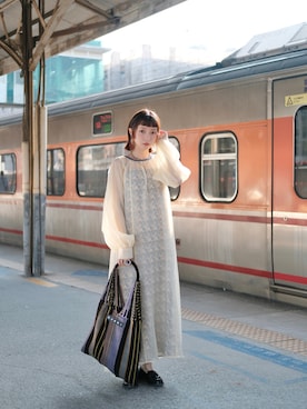 Olivia Lanさんのコーディネート