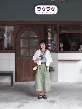 Olivia Lanさん（レディース・158cm）の秋コーディネート