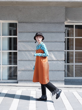 Olivia Lanさん（レディース・158cm）の春コーディネート