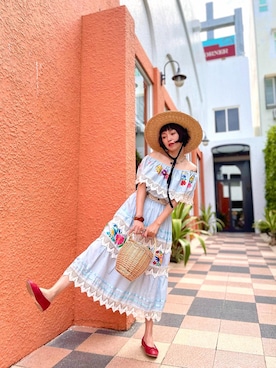 「MOUSSY（マウジー）のアイテム（ハット）」を使った、Olivia Lanさん（レディース・158cm）の夏コーディネート
