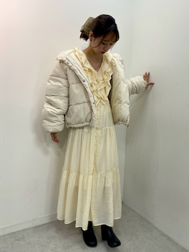 「秋トレンド2021」｜「アイテム（ダウンジャケット/コート）」を使った、C h i iさん（レディース・155cm）の秋コーディネート
