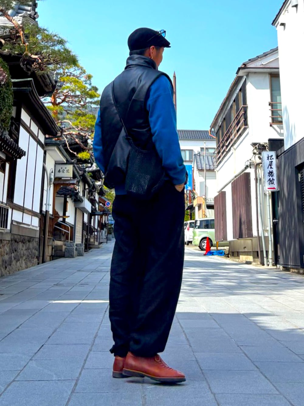 visvim スウェット サイズ4 焦茶色 visvim スウェット サイズ4 焦茶色