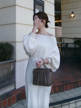 「オフホワイト」｜「アイテム（スカート）」を使った、sachikaさん（レディース・160cm）の春コーディネート