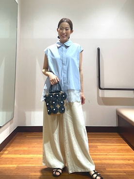 「ITEMS URBANRESEARCH（アイテムズ アーバンリサーチ）の裾レースノースリーブブラウス（シャツ/ブラウス、ブルー系）」を使った、shokoさん（レディース・154cm）の夏コーディネート