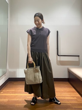 「RODE SKO（ロデスコ）のバンブー雑材バッグ（ショルダーバッグ、ベージュ系）」を使った、shokoさん（レディース・154cm）の春コーディネート