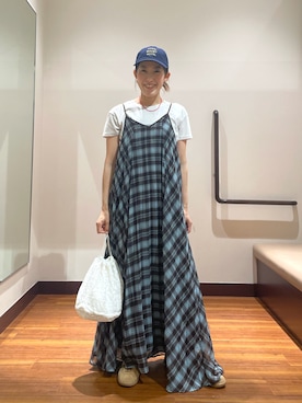 「SMELLY（スメリー）のweatherロゴキャップ（キャップ、ブルー系）」を使った、shokoさん（レディース・154cm）の春コーディネート