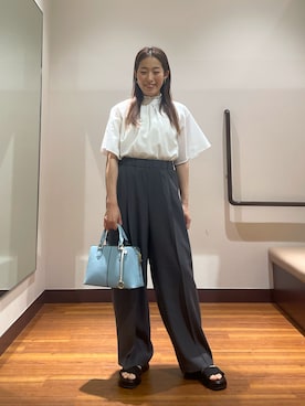 「ITEMS URBANRESEARCH（アイテムズ アーバンリサーチ）のフリルネックブラウス（シャツ/ブラウス、ホワイト系）」を使った、shokoさん（レディース・154cm）の春コーディネート