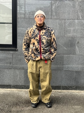 「アイテム（スニーカー）」を使った、すさのさんさん（メンズ・182cm・60代）の冬コーディネート