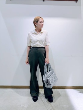 「アイテム（ポロシャツ、ベージュ系）」を使った、のみ子さん（レディース・154cm）の秋コーディネート