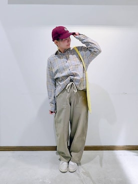 「GLOBAL WORK（グローバルワーク）のエアかるクッションベルトスニーカー/102313（スニーカー、ホワイト系）」を使った、のみ子さん（レディース・154cm）の春コーディネート