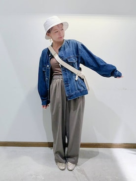 「アイテム（デニムジャケット）」を使った、のみ子さん（レディース・154cm・30代）の秋コーディネート