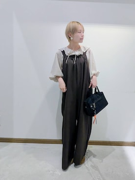 「低身長」｜「アイテム（サロペット/オーバーオール）」を使った、のみ子さん（レディース・154cm）の秋コーディネート