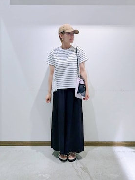 「GLOBAL WORK（グローバルワーク）のアイテム（サンダル）」を使った、のみ子さん（レディース・154cm）の秋コーディネート