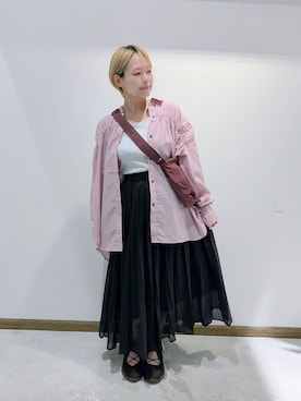 「ロングスカート」｜「アイテム（シャツ/ブラウス）」を使った、のみ子さん（レディース・154cm・30代）の秋コーディネート