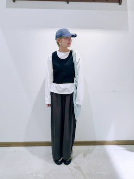 「GLOBAL WORK（グローバルワーク）のエアかるクッションベルトスニーカー/102313（スニーカー、ベージュ系）」を使った、のみ子さん（レディース・154cm）の春コーディネート