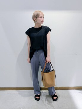 「撥水」｜「アイテム（スラックス）」を使った、のみ子さん（レディース・154cm）の夏コーディネート