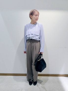 「撥水」｜「アイテム（スラックス）」を使った、のみ子さん（レディース・154cm）の秋コーディネート