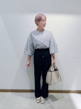 「撥水」｜「アイテム（スラックス）」を使った、のみ子さん（レディース・154cm）の秋コーディネート