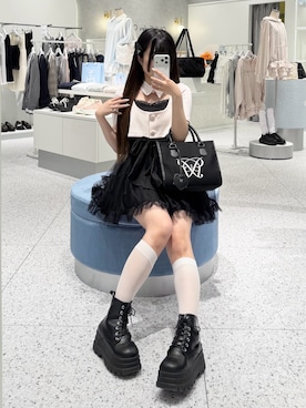 「OLIVE des OLIVE（オリーブデオリーブ）の【インフルエンサー企画】miko collar short tops（シャツ/ブラウス、ピンク系）」を使った、amiさん（レディース・158cm）の春コーディネート