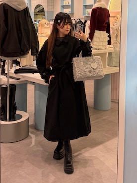 「アイテム（ステンカラーコート）」を使った、amiさん（レディース・158cm）の冬コーディネート