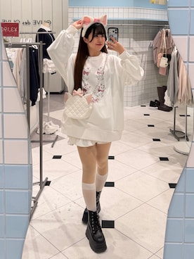 「Disney（ディズニー）のアイテム」を使った、amiさん（レディース・158cm）の冬コーディネート