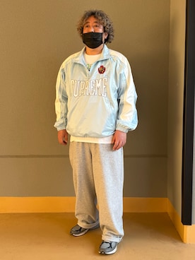 「Supreme （シュプリーム）のアイテム（ジャケット/アウター）」を使った、hiroremeさん（メンズ・175cm）の春コーディネート