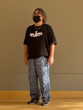 「Supreme （シュプリーム）のアイテム」を使った、hiroremeさん（メンズ・175cm）の夏コーディネート