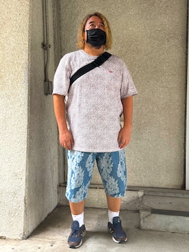「アイテム（トップス）」を使った、hy60hyさん（メンズ・175cm）の秋コーディネート