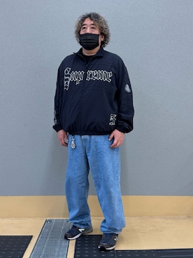 「Supreme （シュプリーム）のアイテム（トップス）」を使った、hiroremeさん（メンズ・175cm）の春コーディネート