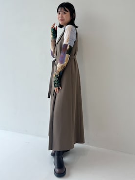 「アイテム（ジャンパースカート）」を使った、PUBLIC TOKYO WOMENSさん（レディース・156cm）の秋コーディネート